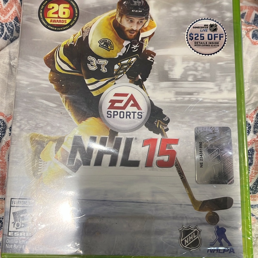 NHL 15 Xbox Game - Black and Yellow